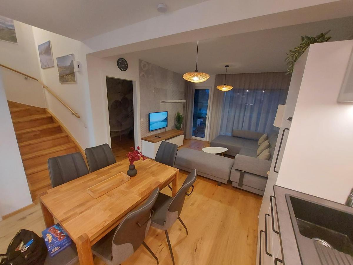 Unicorn Apartment Nueziders Ngoại thất bức ảnh