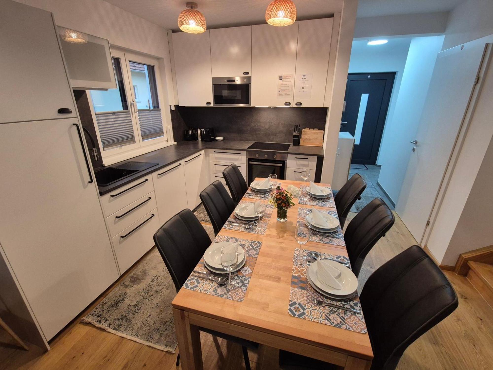 Unicorn Apartment Nueziders Ngoại thất bức ảnh